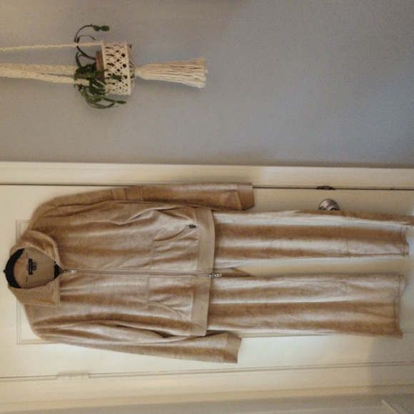 BCBG Pants - Y2K BCBG Maxazria velour 2 piece matching track outfit